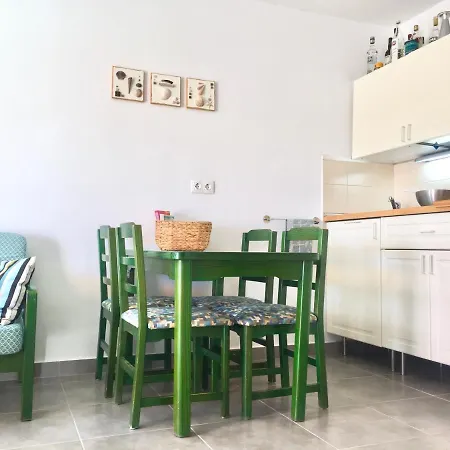 Apartment La Concha Seaview Direct At The & Sea