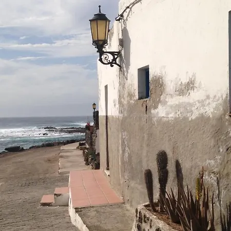 Apartment La Concha Seaview Direct At The & Sea